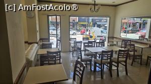 [P01] Sala de mese » foto by robert
 - 
<span class="allrVoted glyphicon glyphicon-heart hidden" id="av1523011"></span>
<a class="m-l-10 hidden" id="sv1523011" onclick="voting_Foto_DelVot(,1523011,29283)" role="button">șterge vot <span class="glyphicon glyphicon-remove"></span></a>
<a id="v91523011" class=" c-red"  onclick="voting_Foto_SetVot(1523011)" role="button"><span class="glyphicon glyphicon-heart-empty"></span> <b>LIKE</b> = Votează poza</a> <img class="hidden"  id="f1523011W9" src="/imagini/loader.gif" border="0" /><span class="AjErrMes hidden" id="e1523011ErM"></span>