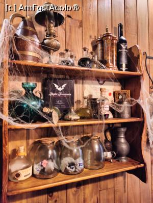 [P10] Black Sails - A Pirate Tavern » foto by crismis
 - 
<span class="allrVoted glyphicon glyphicon-heart hidden" id="av1522320"></span>
<a class="m-l-10 hidden" id="sv1522320" onclick="voting_Foto_DelVot(,1522320,29285)" role="button">șterge vot <span class="glyphicon glyphicon-remove"></span></a>
<a id="v91522320" class=" c-red"  onclick="voting_Foto_SetVot(1522320)" role="button"><span class="glyphicon glyphicon-heart-empty"></span> <b>LIKE</b> = Votează poza</a> <img class="hidden"  id="f1522320W9" src="/imagini/loader.gif" border="0" /><span class="AjErrMes hidden" id="e1522320ErM"></span>