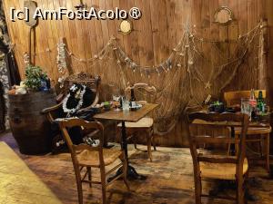 [P12] Black Sails - A Pirate Tavern » foto by crismis
 - 
<span class="allrVoted glyphicon glyphicon-heart hidden" id="av1522322"></span>
<a class="m-l-10 hidden" id="sv1522322" onclick="voting_Foto_DelVot(,1522322,29285)" role="button">șterge vot <span class="glyphicon glyphicon-remove"></span></a>
<a id="v91522322" class=" c-red"  onclick="voting_Foto_SetVot(1522322)" role="button"><span class="glyphicon glyphicon-heart-empty"></span> <b>LIKE</b> = Votează poza</a> <img class="hidden"  id="f1522322W9" src="/imagini/loader.gif" border="0" /><span class="AjErrMes hidden" id="e1522322ErM"></span>