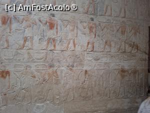 [P48] Necropola Saqqara, Mormântul lui Kangemi, Oameni cu ofrande » foto by mprofeanu
 - 
<span class="allrVoted glyphicon glyphicon-heart hidden" id="av1525371"></span>
<a class="m-l-10 hidden" id="sv1525371" onclick="voting_Foto_DelVot(,1525371,29302)" role="button">șterge vot <span class="glyphicon glyphicon-remove"></span></a>
<a id="v91525371" class=" c-red"  onclick="voting_Foto_SetVot(1525371)" role="button"><span class="glyphicon glyphicon-heart-empty"></span> <b>LIKE</b> = Votează poza</a> <img class="hidden"  id="f1525371W9" src="/imagini/loader.gif" border="0" /><span class="AjErrMes hidden" id="e1525371ErM"></span>