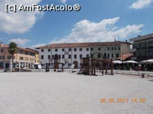 [P15] Piazza Grande » foto by elviramvio
 - 
<span class="allrVoted glyphicon glyphicon-heart hidden" id="av860498"></span>
<a class="m-l-10 hidden" id="sv860498" onclick="voting_Foto_DelVot(,860498,29331)" role="button">șterge vot <span class="glyphicon glyphicon-remove"></span></a>
<a id="v9860498" class=" c-red"  onclick="voting_Foto_SetVot(860498)" role="button"><span class="glyphicon glyphicon-heart-empty"></span> <b>LIKE</b> = Votează poza</a> <img class="hidden"  id="f860498W9" src="/imagini/loader.gif" border="0" /><span class="AjErrMes hidden" id="e860498ErM"></span>