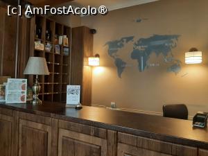 [P08] Astoria Hotel » foto by adso
 - 
<span class="allrVoted glyphicon glyphicon-heart hidden" id="av1533369"></span>
<a class="m-l-10 hidden" id="sv1533369" onclick="voting_Foto_DelVot(,1533369,29364)" role="button">șterge vot <span class="glyphicon glyphicon-remove"></span></a>
<a id="v91533369" class=" c-red"  onclick="voting_Foto_SetVot(1533369)" role="button"><span class="glyphicon glyphicon-heart-empty"></span> <b>LIKE</b> = Votează poza</a> <img class="hidden"  id="f1533369W9" src="/imagini/loader.gif" border="0" /><span class="AjErrMes hidden" id="e1533369ErM"></span>