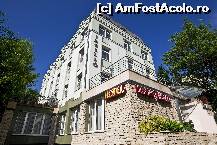 [P01 <small>[FOTO OFICIALĂ, DE PREZENTARE:] </small>] JagellÃ³ Business Hotel, un hotel de trei stele Ã®n Budapesta, este amplasat in centrul de afaceri aflat la poalele Muntilor din Buda